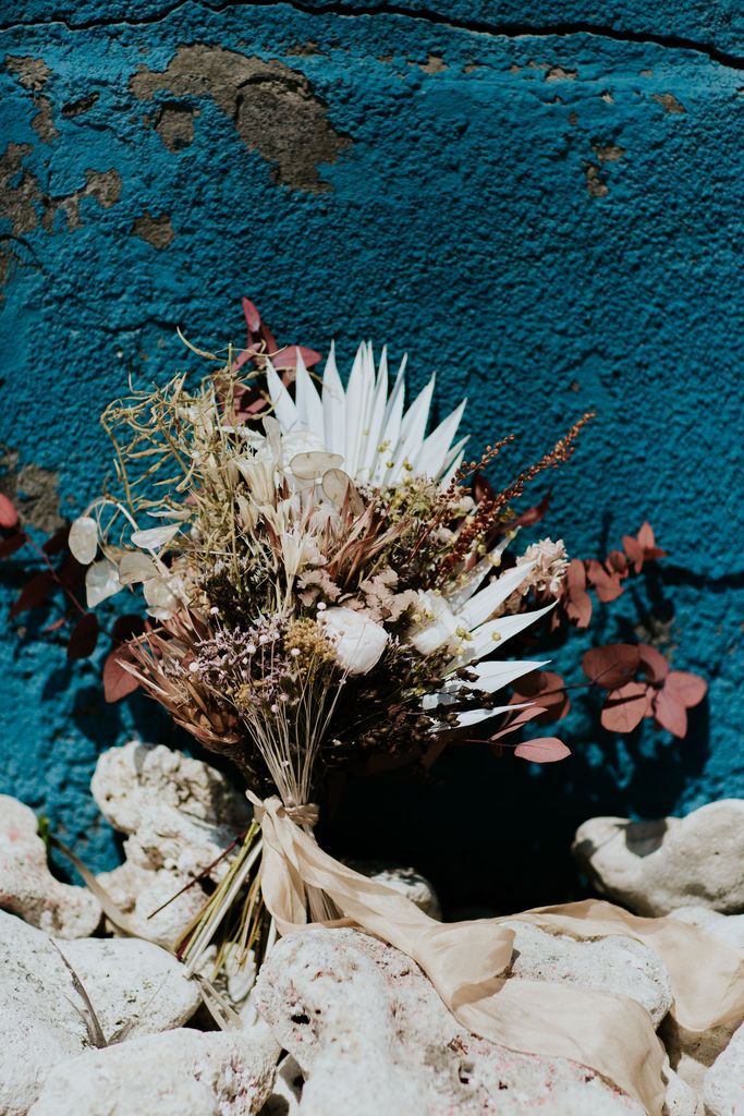 mariage plage fleurs sechees