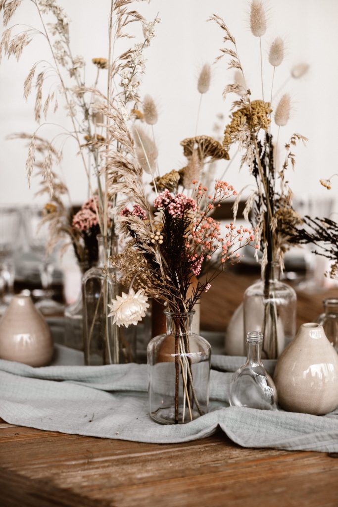 Un mariage 100% fleurs séchées en petit comité - Atelier Aimer