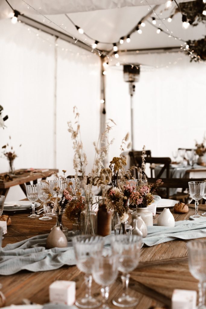 Un mariage 100% fleurs séchées en petit comité - Atelier Aimer