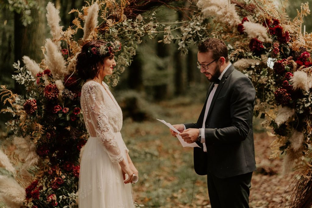 mariage elopement foret automne