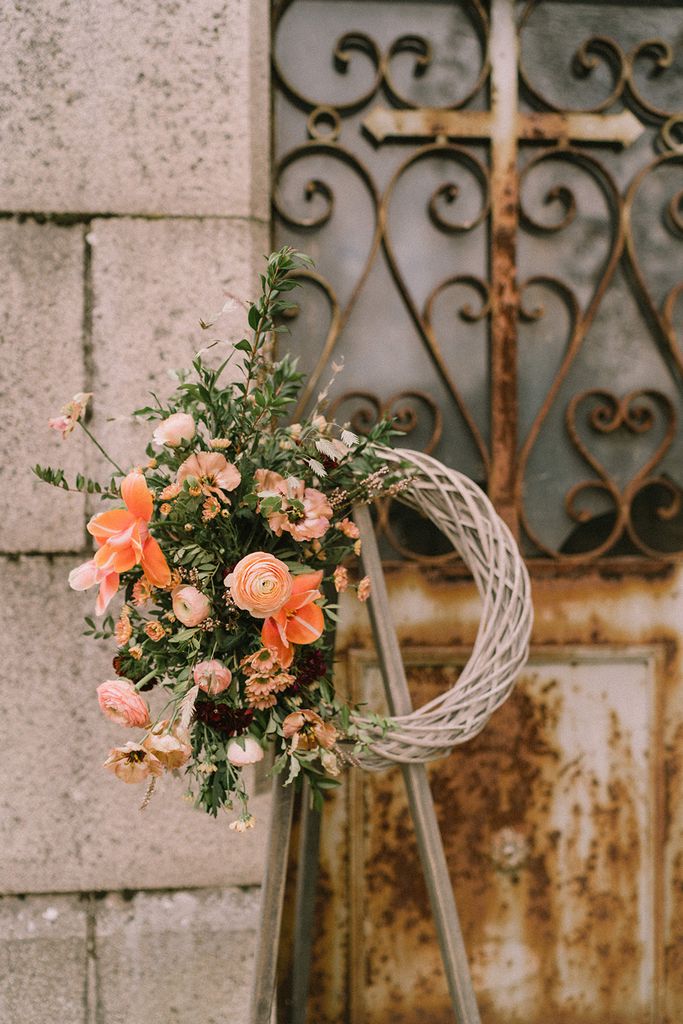 couronne fleuriste deuil nantes écoresponsable sans mousse florale